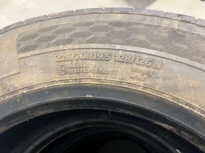 Lot of Six (6) Continental Tires 225/70R19.5 14PR - Image 3